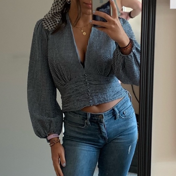 ZARA Gingham Scrunch Blouse - Picture 9 of 9